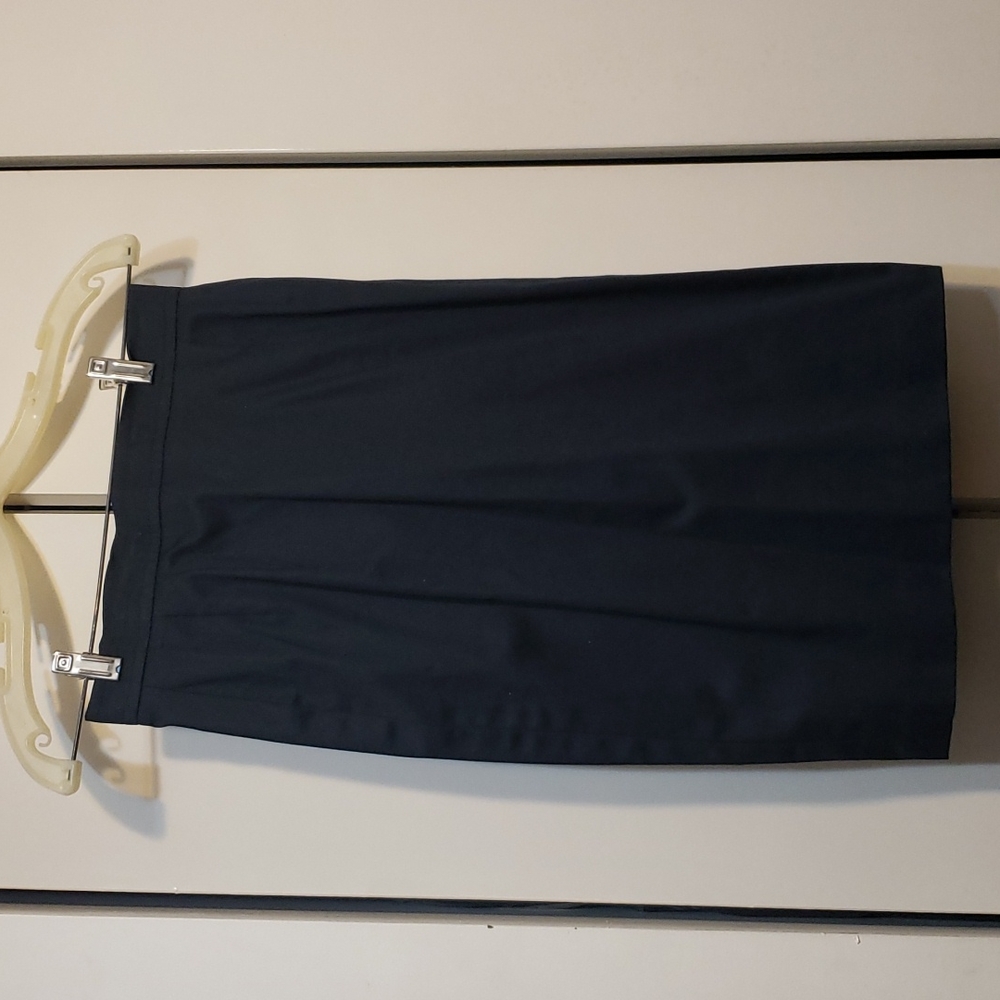 Louis Feraud navy blue vintage skirt size 6